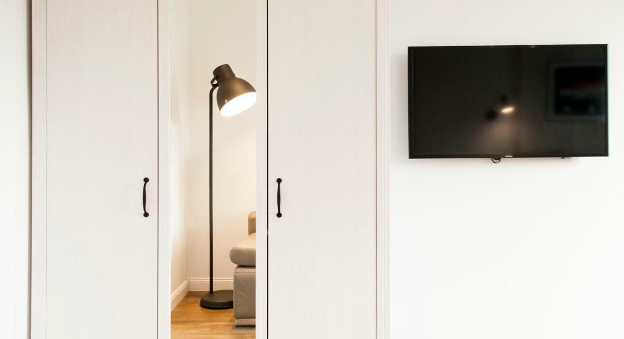 Family Luxury Comfort Old Town Apartament, 1-8, 2 Sypialnie I Salon, Parking W Cenie Gdansk Ngoại thất bức ảnh