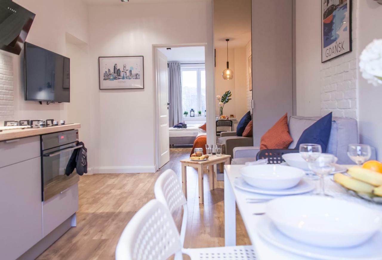 Family Luxury Comfort Old Town Apartament, 1-8, 2 Sypialnie I Salon, Parking W Cenie Gdansk Ngoại thất bức ảnh